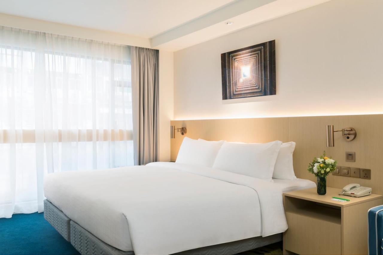 Holiday Inn Golden Mile By Ihg Χονγκ Κονγκ Εξωτερικό φωτογραφία