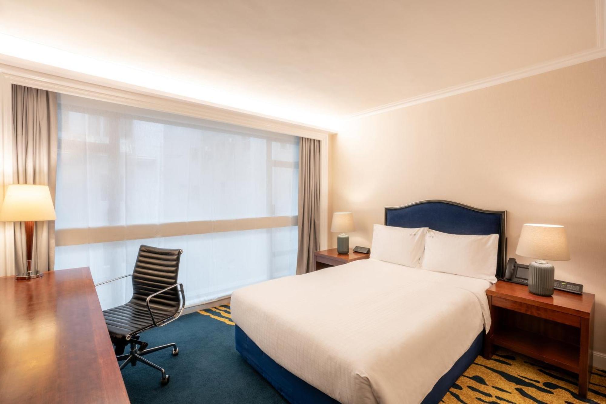 Holiday Inn Golden Mile By Ihg Χονγκ Κονγκ Εξωτερικό φωτογραφία